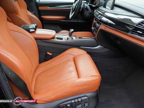 Used 2019 BMW X6 M w/ Executive Package image 31