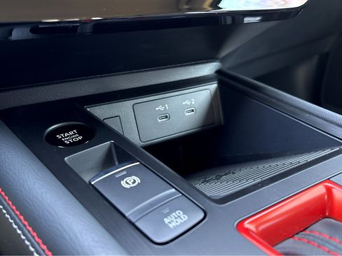 New 2026 Nissan Kicks SR w/ Cold Weather Package FWD image 16