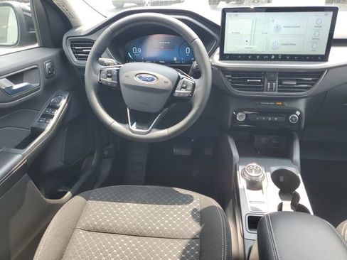 Used 2023 Ford Escape Active w/ Tech Pack #2 AWD/4WD image 24