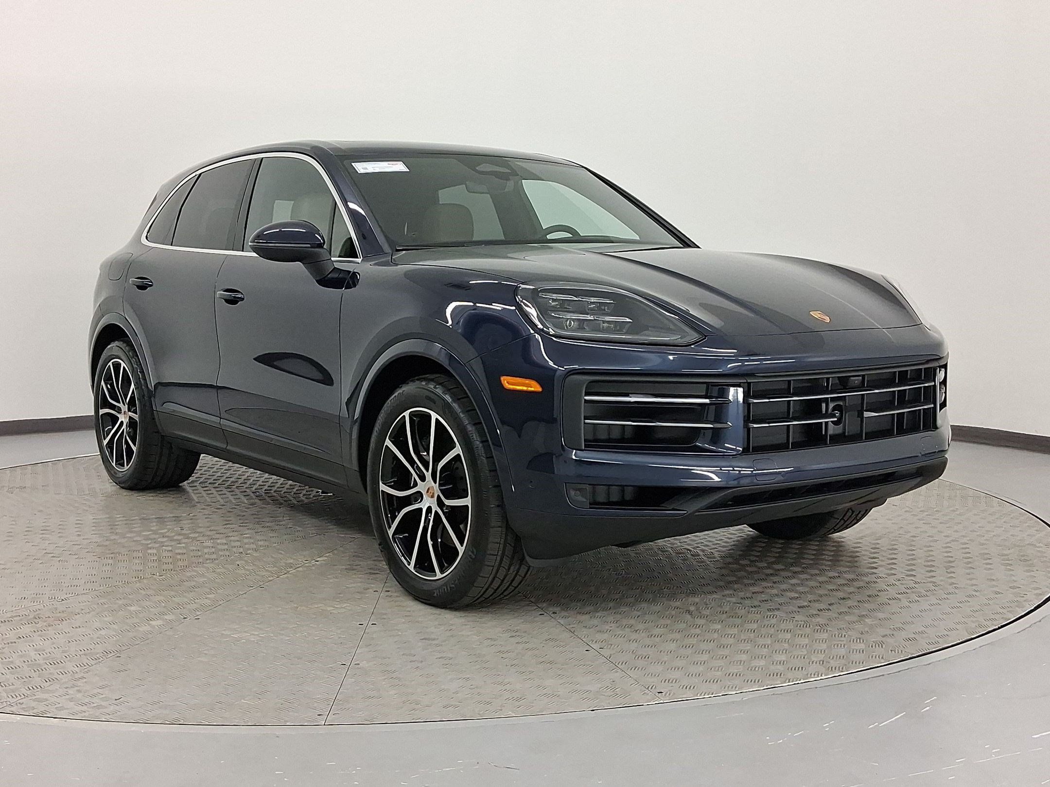 Used 2026 Porsche Cayenne AWD/4WD image 6