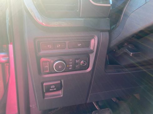 Used 2023 Ford F150 XLT w/ Equipment Group 302A High AWD/4WD image 19