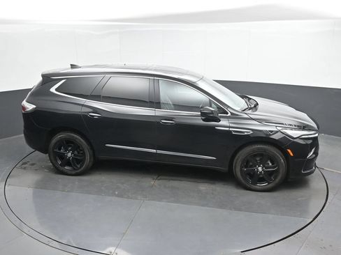Used 2023 Buick Enclave Essence w/ Experience Buick Package AWD/4WD image 32