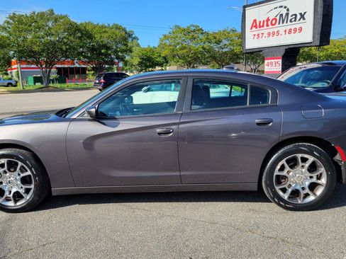 Used 2016 Dodge Charger SXT w/ Rallye Group AWD/4WD image 2