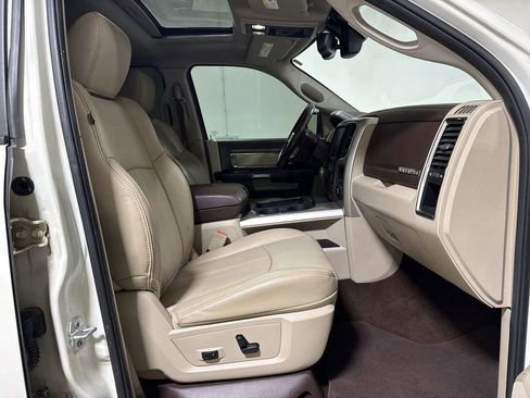 Used 2018 RAM 1500 Laramie w/ Convenience Group image 22