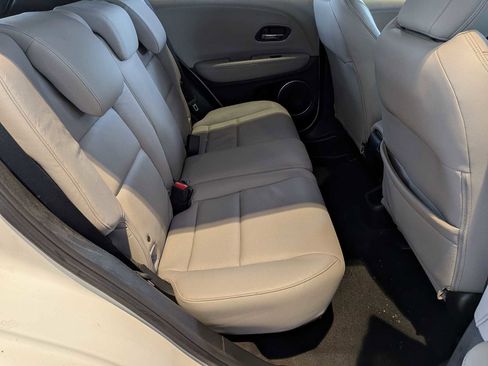 Used 2019 Honda HR-V EX-L image 19