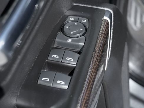 Used 2020 Chevrolet Silverado 1500 LT w/ All-Star Edition AWD/4WD image 15