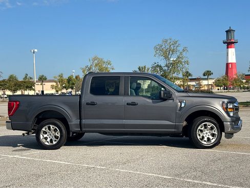 Used 2023 Ford F150 XLT image 25