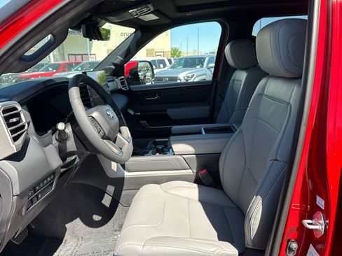 New 2026 Toyota Tundra Limited AWD/4WD image 8