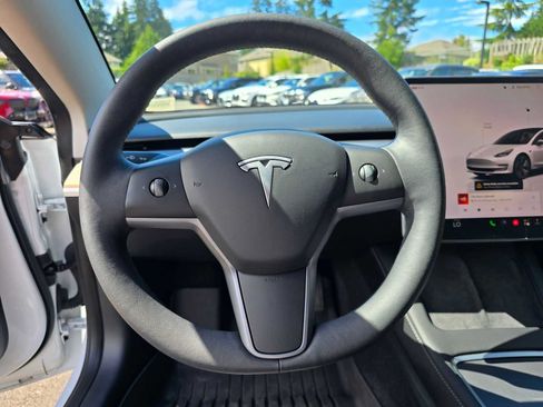 Used 2023 Tesla Model 3 Standard Range RWD image 24