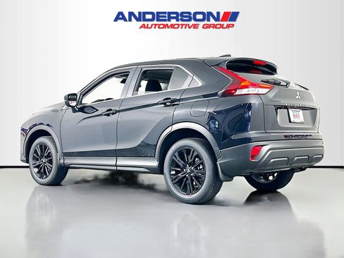 New 2024 Mitsubishi Eclipse Cross LE image 13