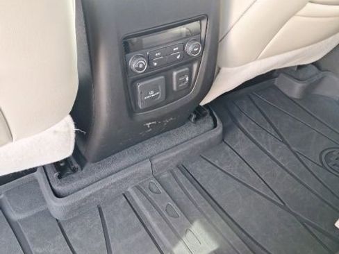 Used 2023 Buick Enclave Premium w/ Experience Buick Package image 17