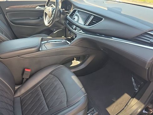 Used 2024 Buick Enclave Avenir w/ Avenir Technology Package FWD image 13