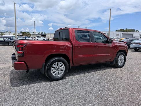 Used 2024 Nissan Frontier SV w/ SV Convenience Package RWD image 3