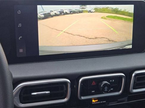Used 2026 Nissan Sentra SV w/ Floor Mat Package FWD image 28