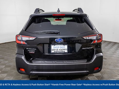 Used 2025 Subaru Outback Premium w/ Popular Package #1A image 11