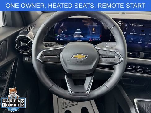 Used 2026 Chevrolet Equinox LT w/ Safety and Technology Package FWD image 11