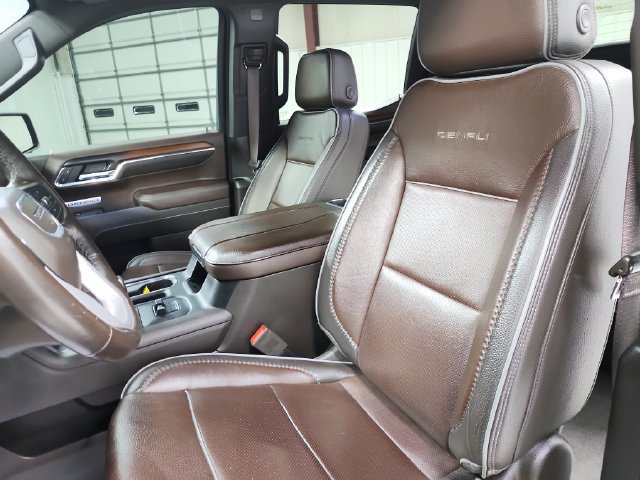 Used 2024 GMC Sierra 1500 Denali AWD/4WD image 10