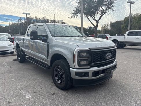 Used 2024 Ford F250 Lariat w/ Lariat Ultimate Package image 3