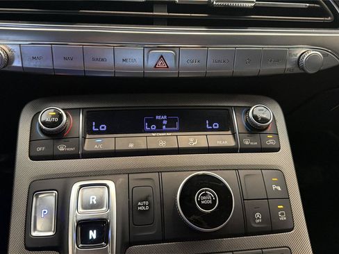 Used 2021 Hyundai Palisade Limited FWD image 18