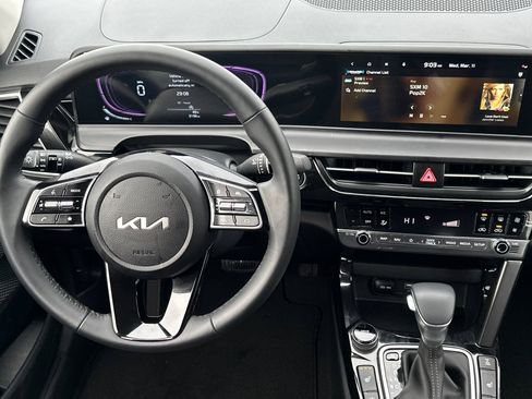 Certified 2026 Kia Seltos S image 14