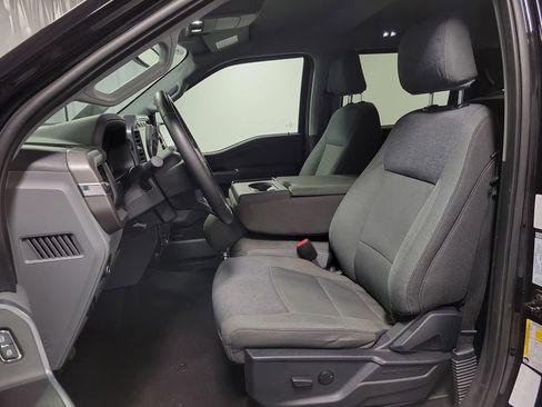 Used 2024 Ford F150 XLT AWD/4WD image 13