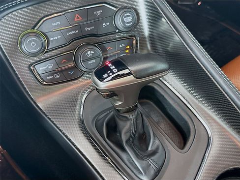 Used 2022 Dodge Challenger SRT Hellcat RWD image 13