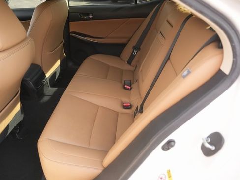 Used 2016 Lexus IS 200t w/ Premium Package image 13