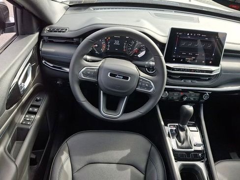 New 2026 Jeep Compass Limited AWD/4WD image 2