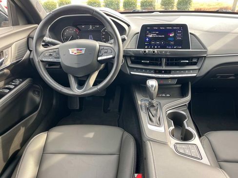 Used 2024 Cadillac CT4 Luxury image 19