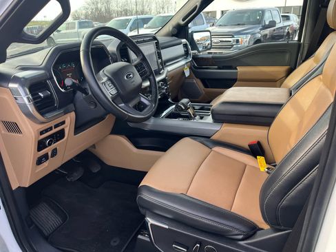 Used 2023 Ford F150 Lariat w/ Equipment Group 502A High image 29