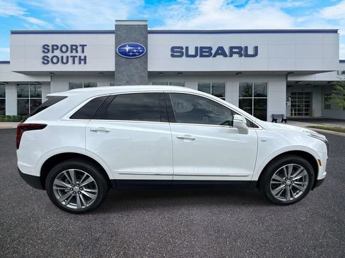 Used 2026 Cadillac XT5 Premium Luxury w/ Driver Assist Package FWD image 2