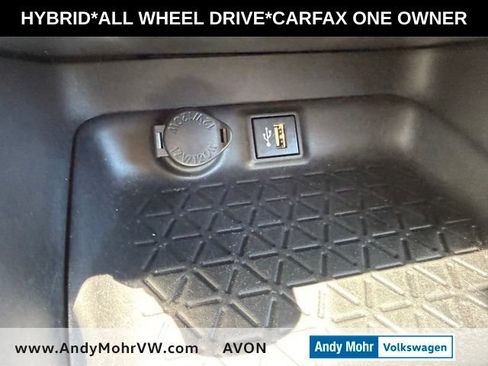 Used 2024 Toyota RAV4 XLE AWD/4WD image 28