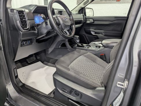 Used 2024 Ford Ranger XLT AWD/4WD image 17