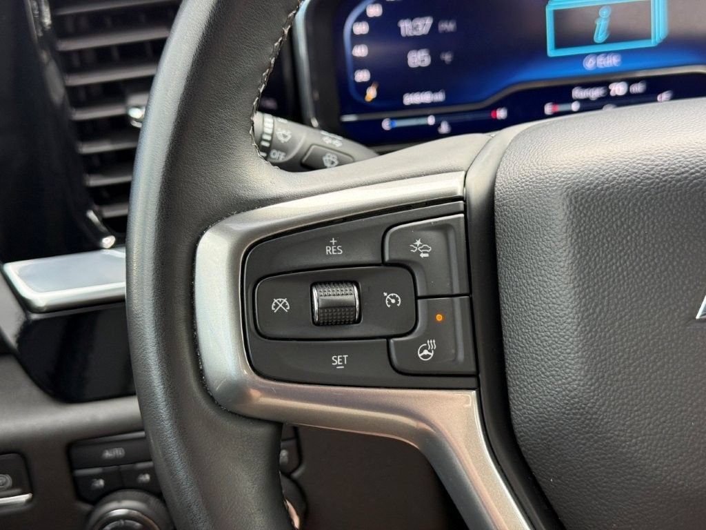 Used 2024 Chevrolet Silverado 1500 LT AWD/4WD image 30