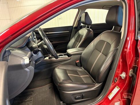 Used 2024 Nissan Altima 2.5 SR image 21