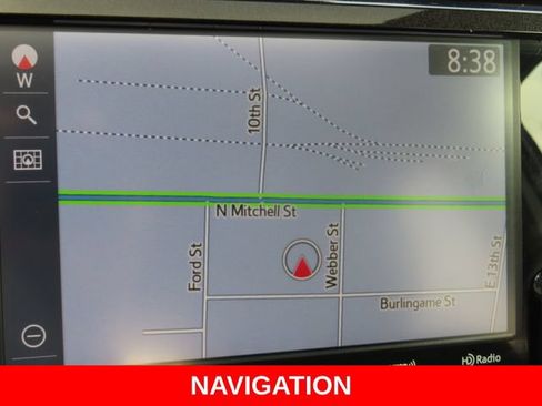 Used 2021 Toyota 4Runner Venture w/ Moonroof Package AWD/4WD image 7