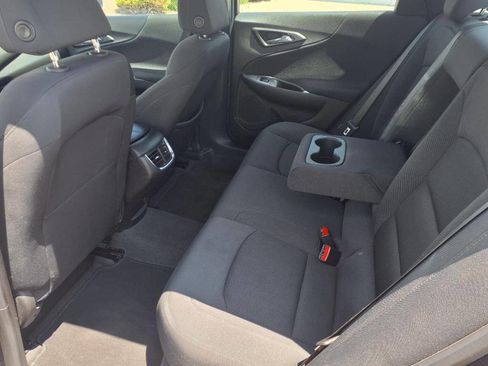 Used 2023 Chevrolet Malibu LT image 23