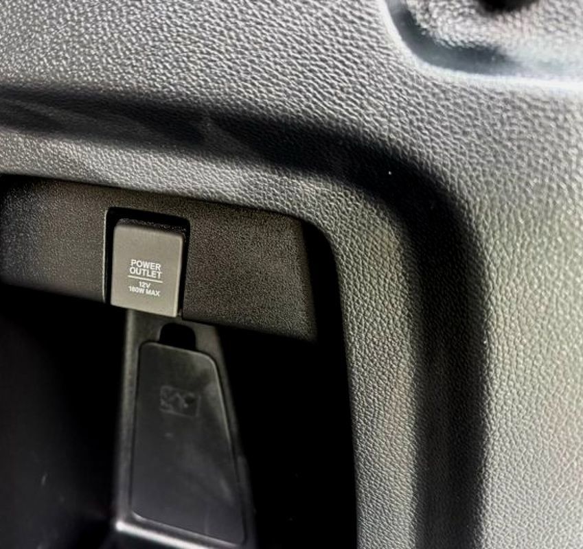 Used 2023 Honda Odyssey Elite image 38