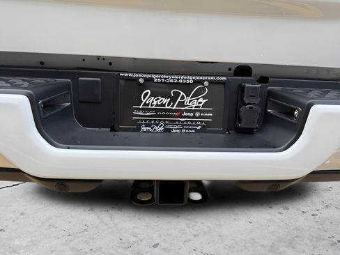 Used 2026 RAM 2500 Laramie AWD/4WD image 34