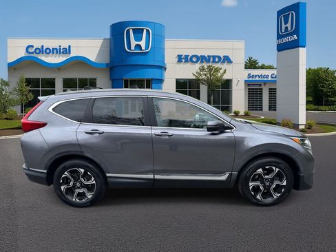 Used 2018 Honda CR-V Touring image 8