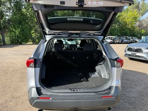 Used 2020 Toyota RAV4 XLE w/ Convenience Package AWD/4WD image 14