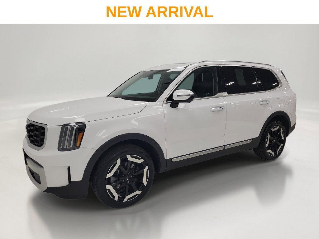Used 2025 Kia Telluride S AWD/4WD image 1