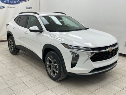 New 2026 Chevrolet Trax LT w/ Driver Confidence Package