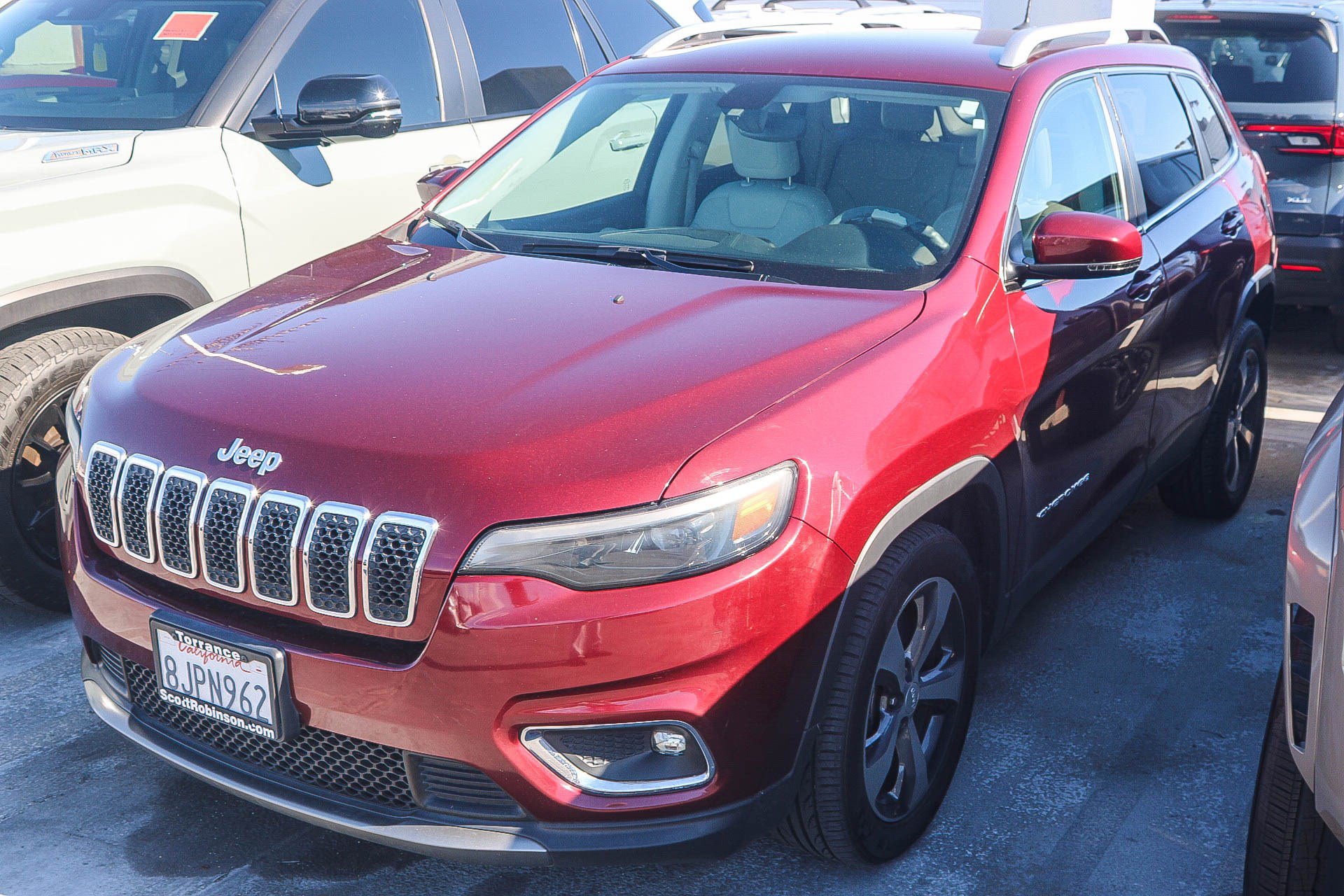 Used 2019 Jeep Cherokee Limited FWD image 5