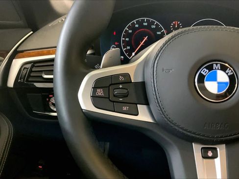 Used 2019 BMW 530i xDrive w/ Executive Package image 23
