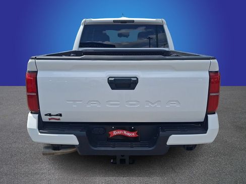 Used 2024 Toyota Tacoma TRD Off-Road AWD/4WD image 5
