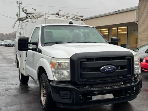 Used 2013 Ford F350 XL RWD image 4