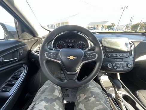 Used 2024 Chevrolet Malibu LS w/ Driver Confidence Package image 12