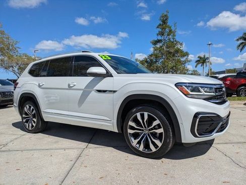 Used 2023 Volkswagen Atlas SEL Premium AWD/4WD image 2