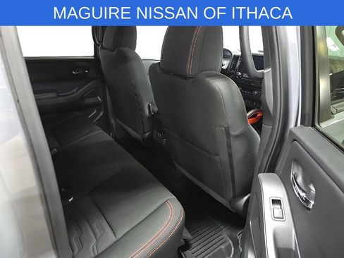 Used 2023 Nissan Frontier PRO-4X w/ Pro Convenience Package image 17